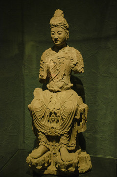 四川博物院菩萨坐像