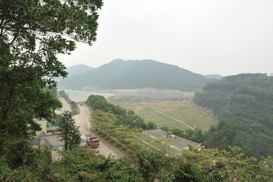 深圳下坪垃圾填埋场