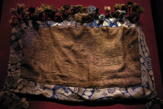 古代文物丝织品