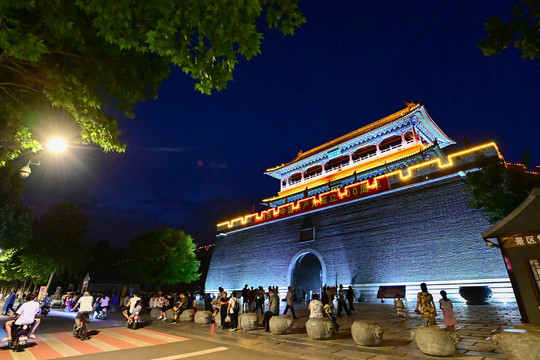 青州古城夜色亮丽