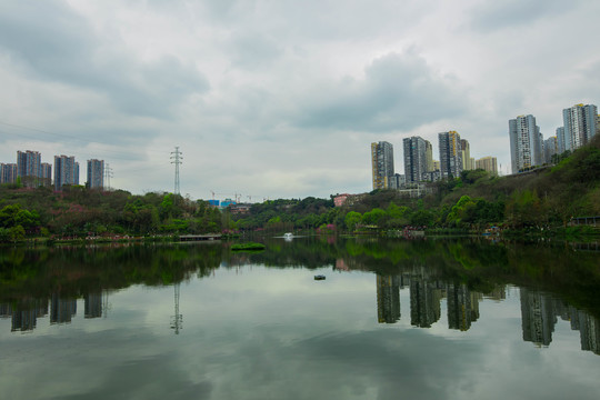 重庆彩云湖