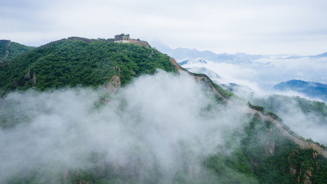 雨后长城