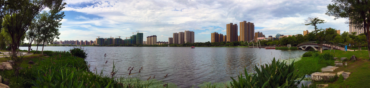 龙池湖全景