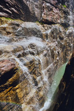 云台山红石峡瀑布