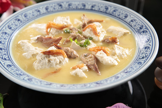河蚌炖老豆腐