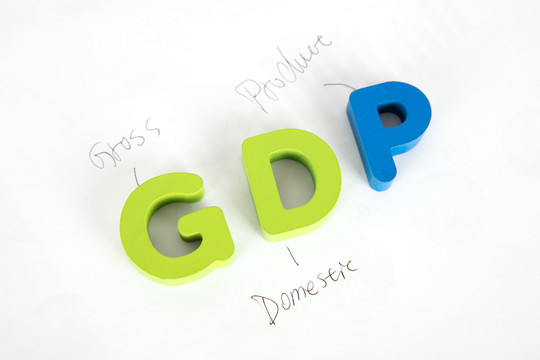 英文字母模型组成的单词GDP