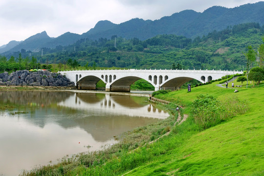 荔波樟江望月桥