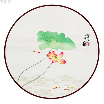 荷花九魚圖