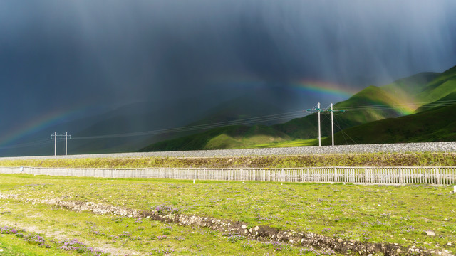 青藏铁路沿线自然风光