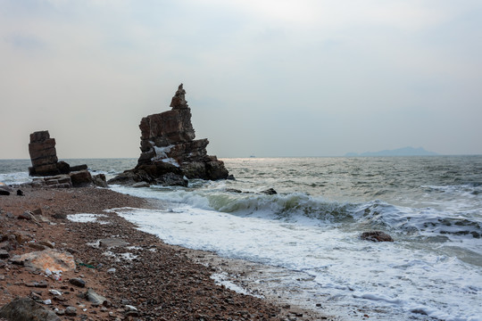 礁石海浪