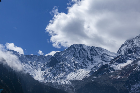 泸定县海螺沟贡嘎雪山冰川自然景