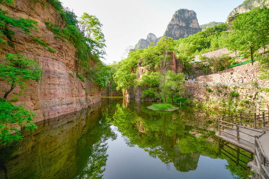 万仙山天池