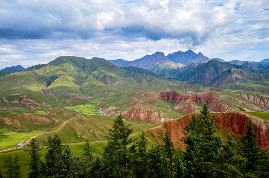 青海卓尔山