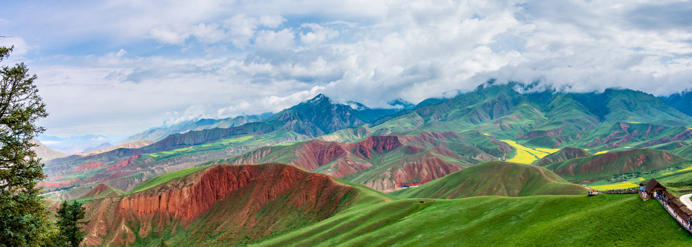 卓尔山景区