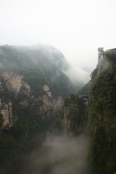 张家界大峡谷观光电梯