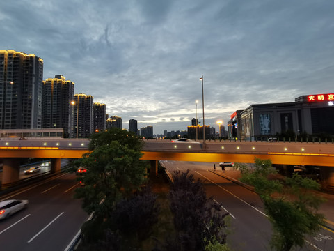 西安东三环夜景