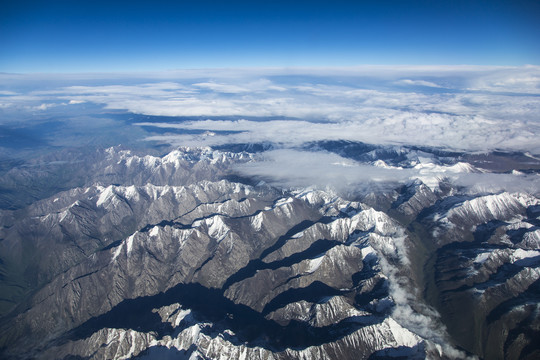 航拍雪山