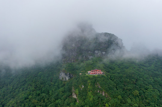 航拍贵州铜仁梵净山