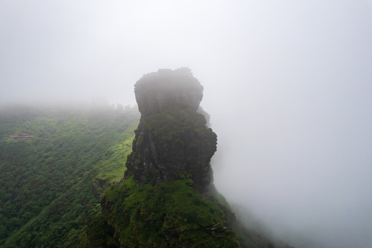 航拍贵州铜仁梵净山