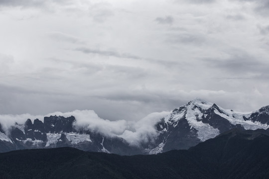 梅里雪山