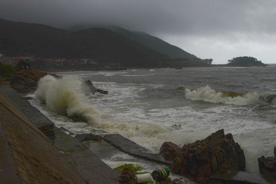 台风大浪