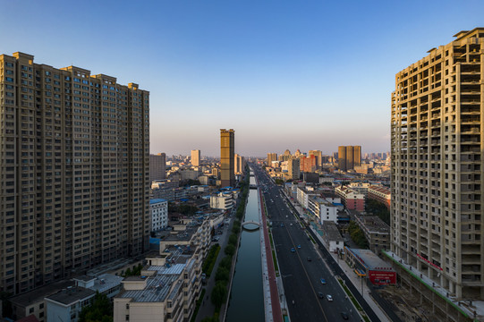 航拍山西运城机场大道