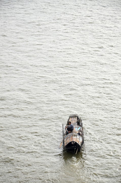 珠江上的渔船
