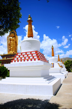 热贡吾屯下寺