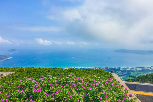 亚龙湾热带天堂森林公园