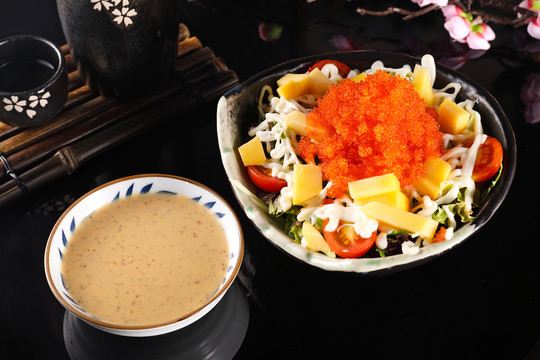 紅蟹子沙拉紅蟹子芒果沙拉