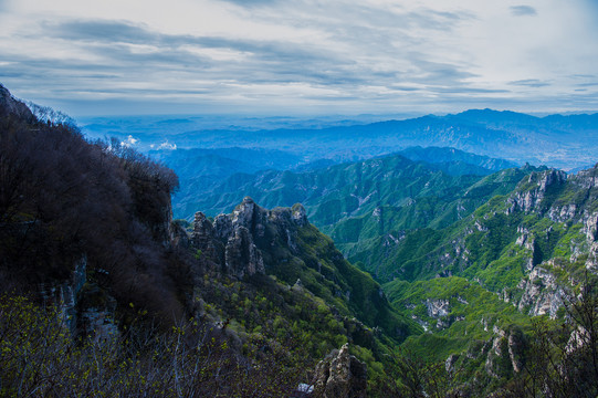 白石山风光