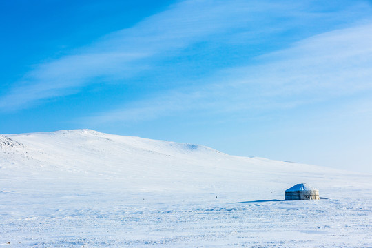 冬季草原雪原蒙古包