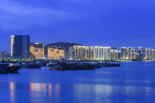 厦门海沧湾夜景