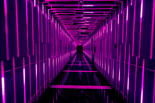 科幻灯光走廊