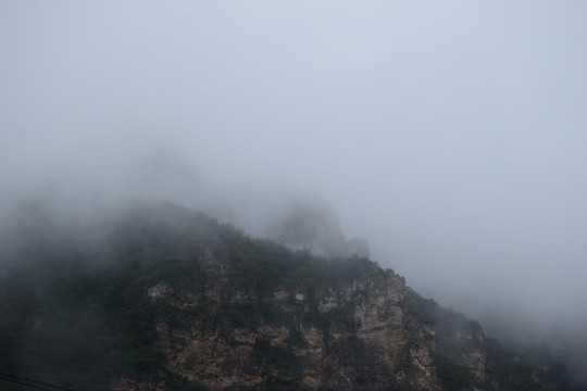 高山云雾