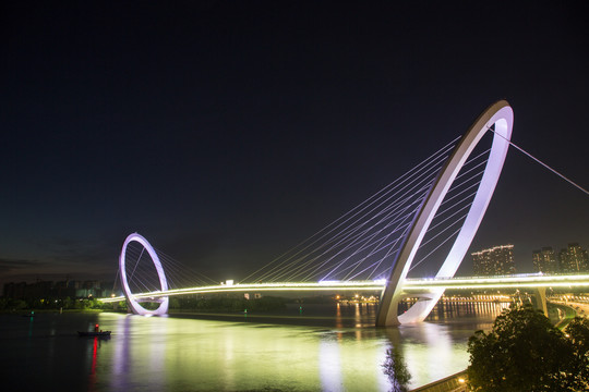 南京眼步行桥夜景