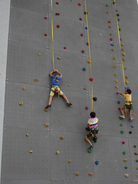 儿童攀岩培训