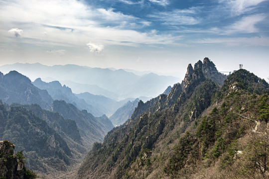 伏牛山老界岭