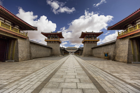 襄阳唐城影视基地