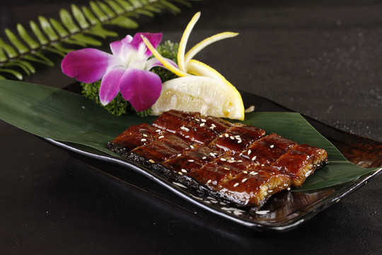 蒲燒鰻魚