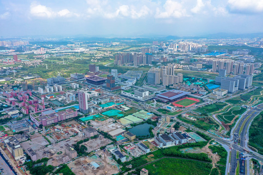 深圳坪山大学城