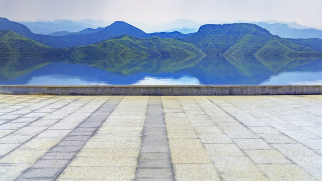 石板路面前景和山水背景