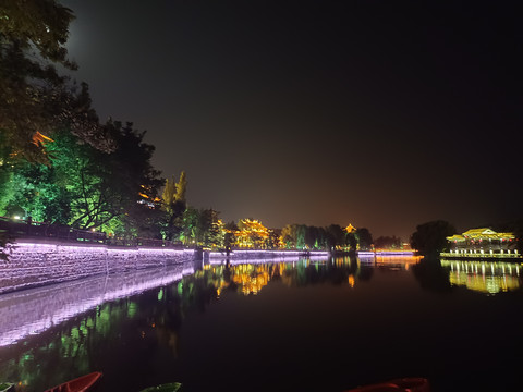 台儿庄古城夜景