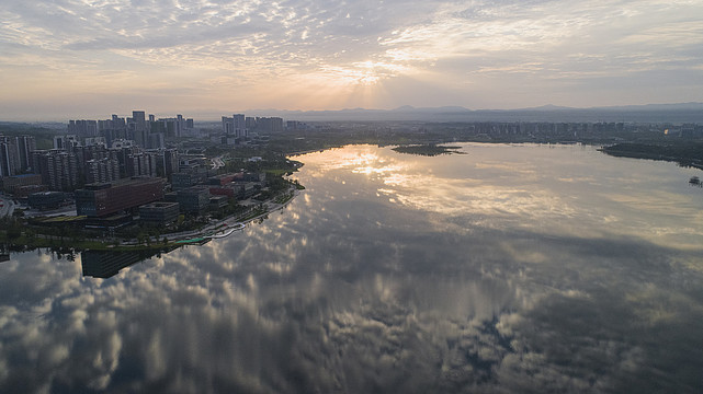 天府新区兴隆湖畔