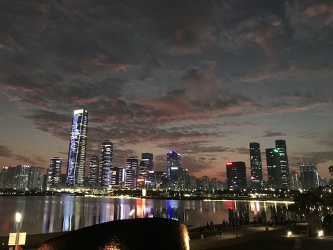 深圳湾夜景