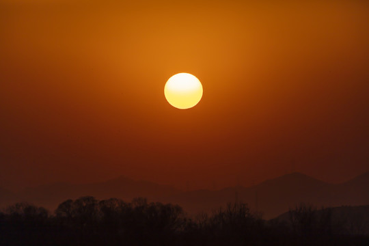 颐和园夕阳