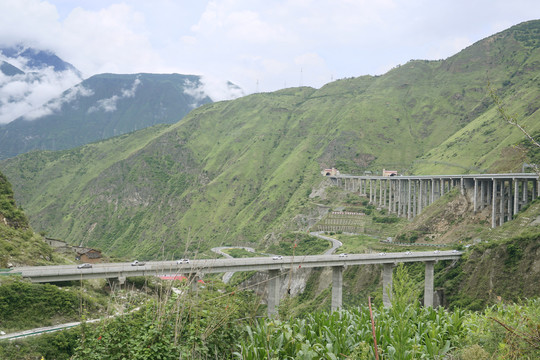 四川泸定雅叶高速及道路