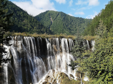 高山瀑布