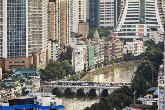 新华路南明河