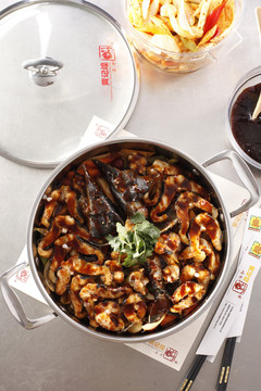 鱘魚鍋